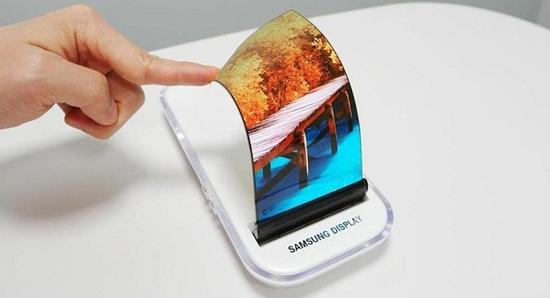 可彎曲電池技術已研發 三星可彎曲手機有望明年上市