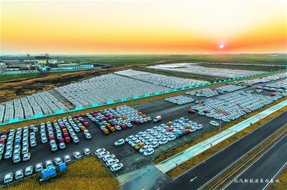 新能源汽車產量大幅增長 青島汽車業馳入新能源賽道