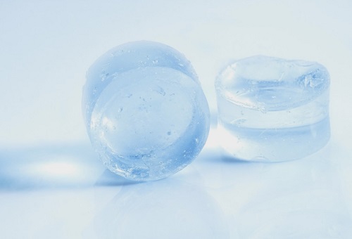 比利時校際微電子中心研制的固態納米復合材料電解質