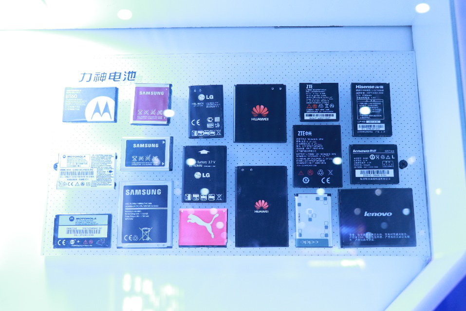 力神電池為各種手機品牌專業(yè)定制的手機電池