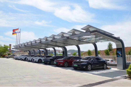 特來電：世界首座“充電、光伏、儲(chǔ)能”智慧車棚投入運(yùn)營