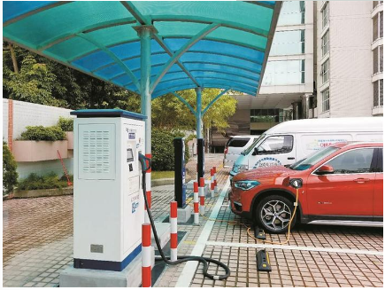 油電混合車遭遇充電難 市民呼喚充電設施和相關配套更給力