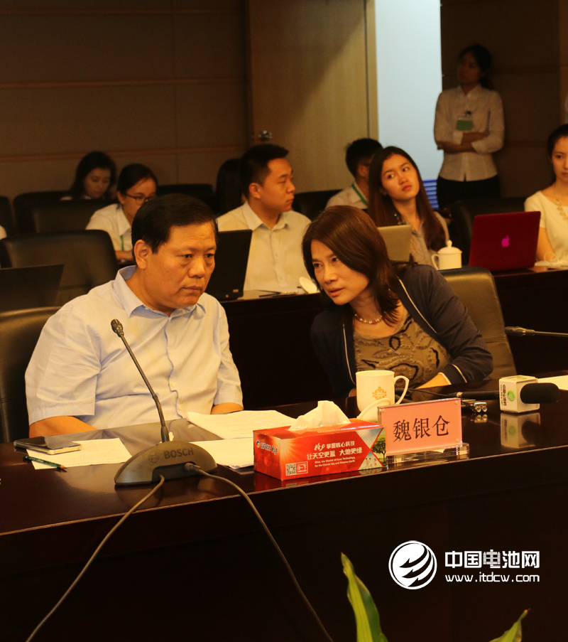 魏銀倉與董明珠