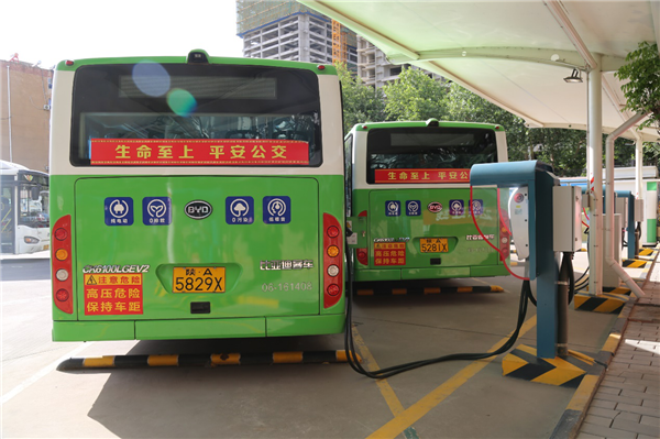 6月將生產K8S純電動雙層巴士 比亞迪客車西安工廠參觀小記 6月將生產K8S純電動雙層巴士 比亞迪客車西安工廠參觀小記