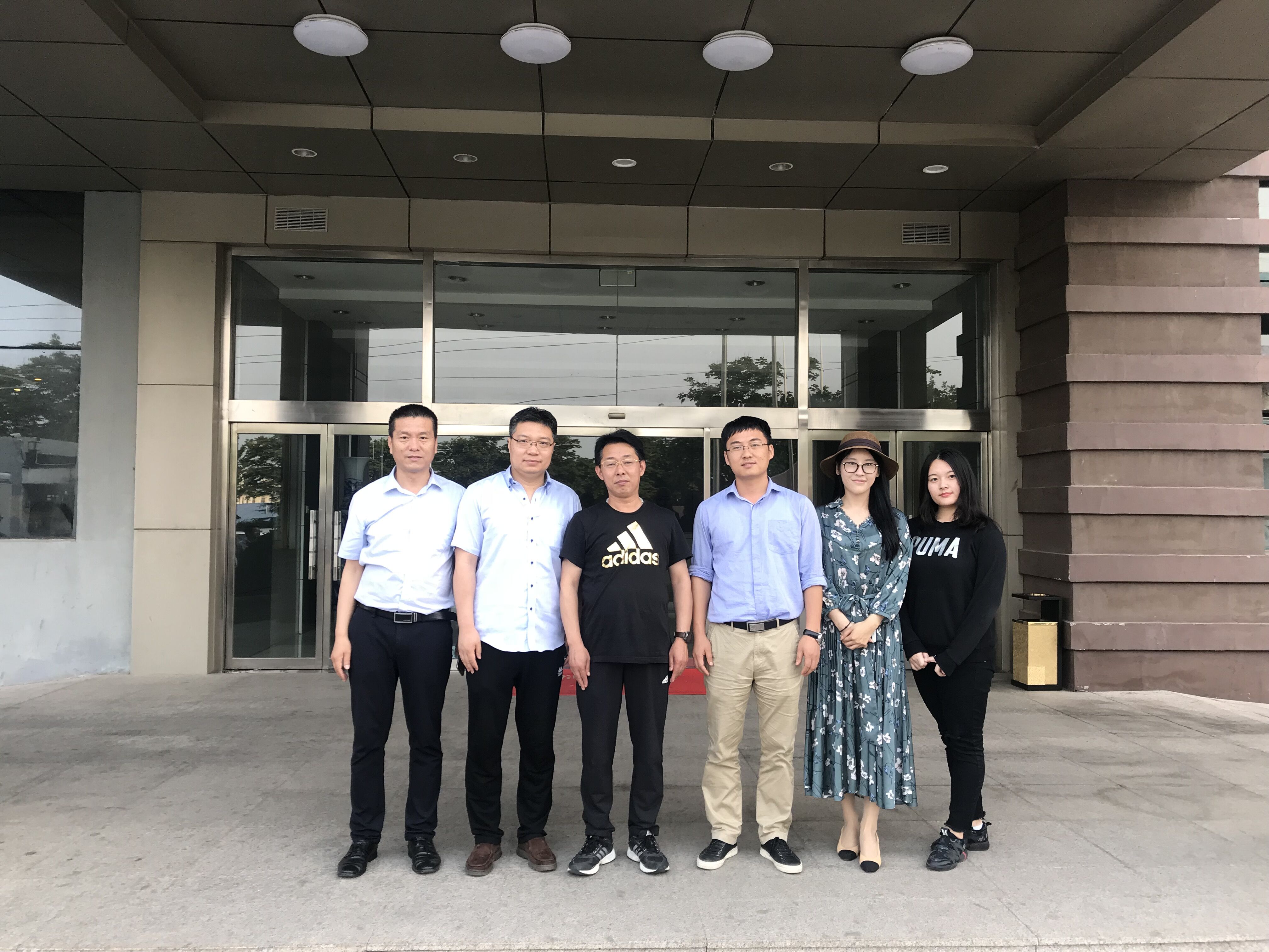 于清教一行應邀專程調研考察青島華世潔、中科華聯(lián)、藍科途