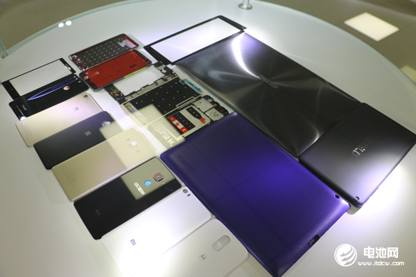 加碼技術創新和海外市場 國產手機頭部廠商不再跟著蘋果走