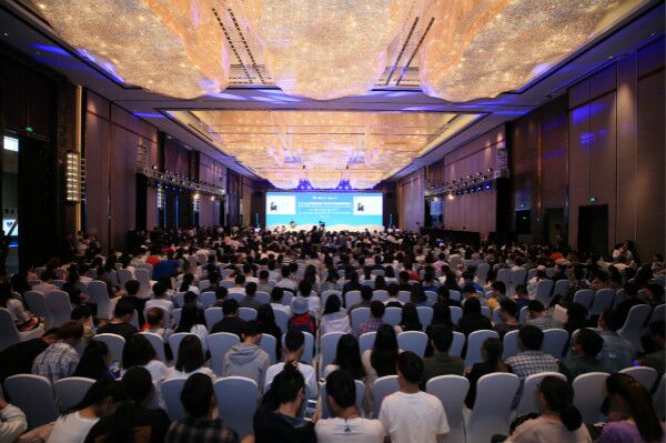 動(dòng)力電池,百人會(huì)陳清泰 動(dòng)力電池,百人會(huì)陳清泰