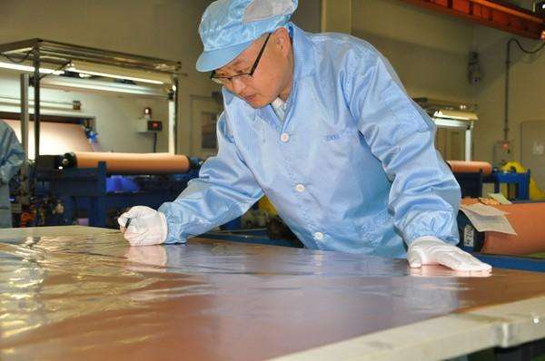 銅冠銅箔公司新產(chǎn)品6微米鋰電箔開發(fā)紀實