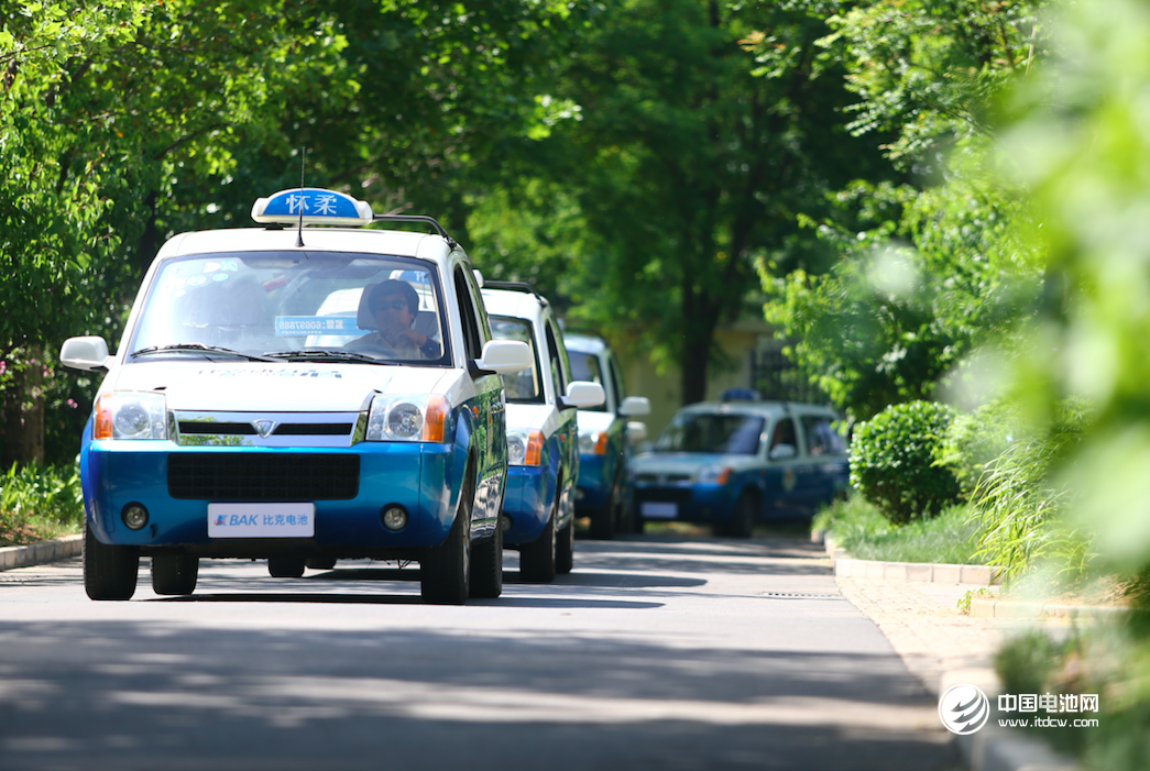 北汽福田迷迪新能源出租車