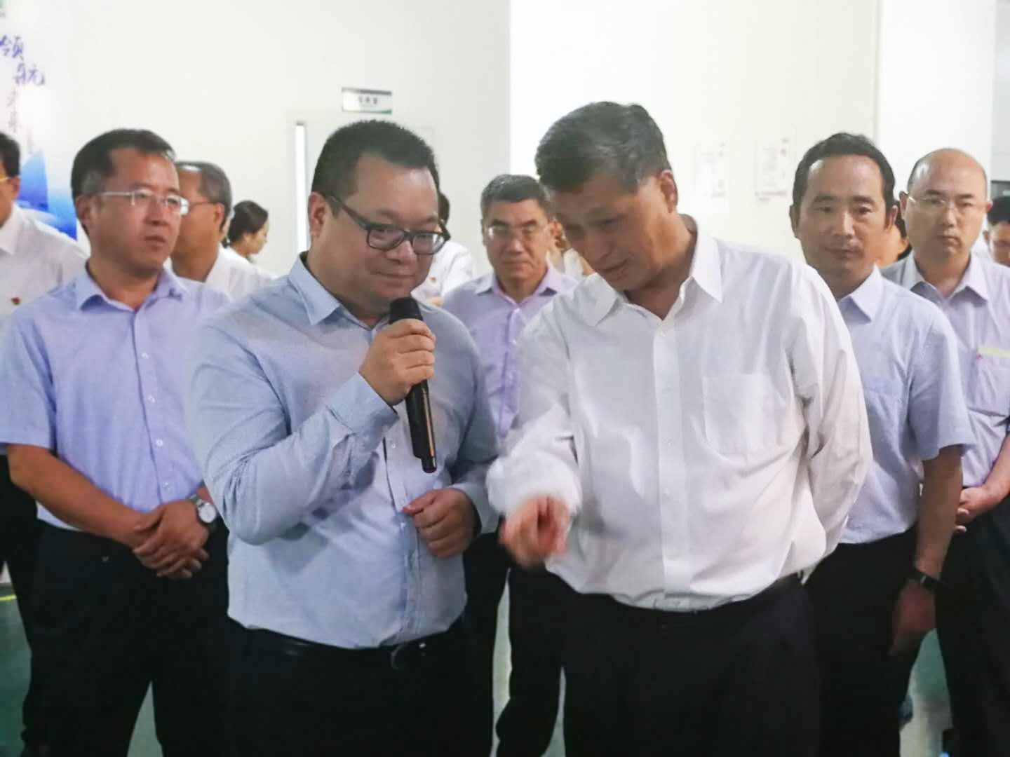 馬興瑞省長在天臣新能源考察