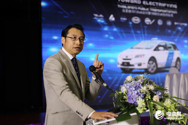 比亞迪百臺e6交付曼谷 簽下1000臺電動汽車訂單