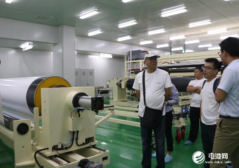電池百人會企業家一行參觀考察青島藍科途膜材料有限公司