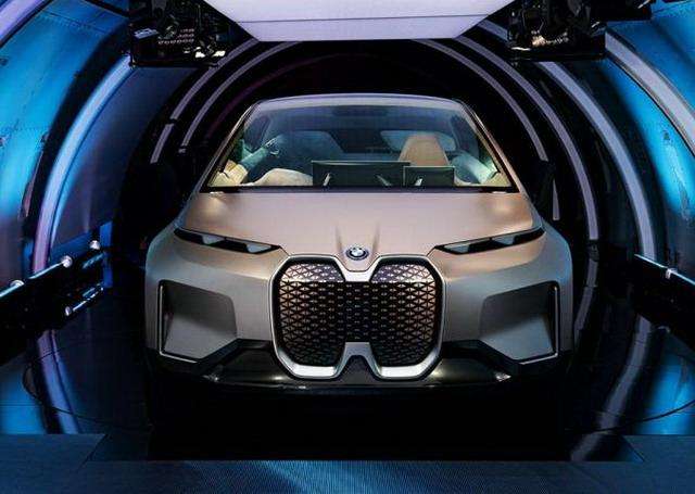 相繼釋放高端電動(dòng)車型信息 德系三強(qiáng)齊懟特斯拉