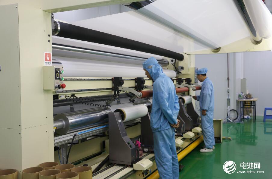 動(dòng)力電池行業(yè)滋生結(jié)構(gòu)性矛盾 濕法隔膜市場競爭最為激烈