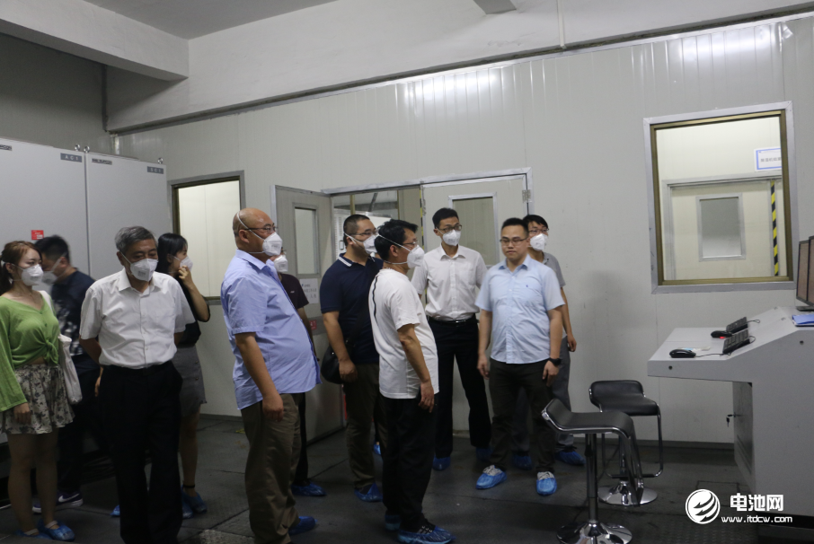 電池百人會調研團考察容百科技