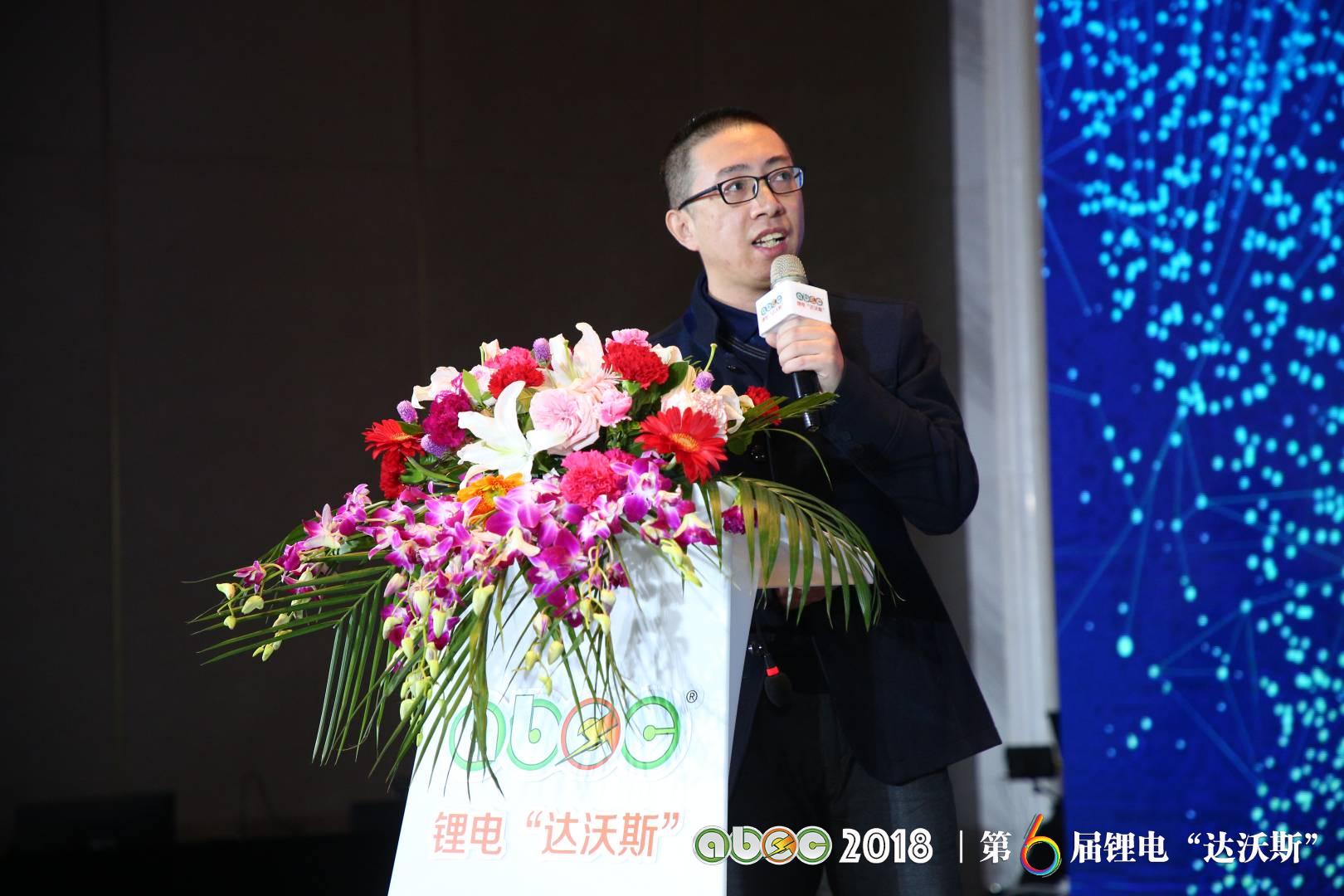 青島藍(lán)科途膜材料有限公司研究所副所長劉鵬