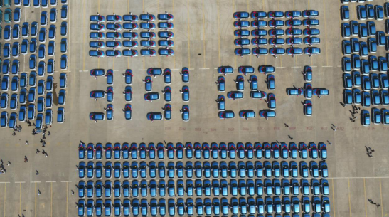 獻禮改革開放40周年！深圳西湖股份投放3191臺比亞迪e6出租車