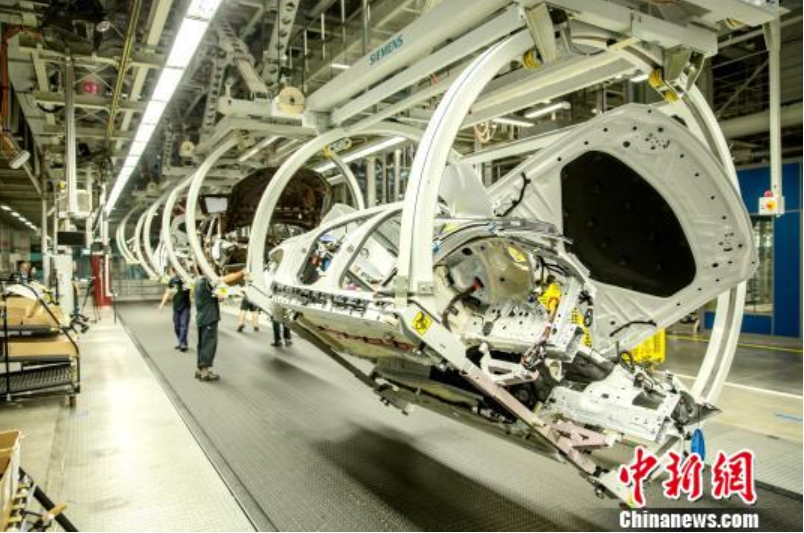 華晨寶馬鐵西工廠生產車間。資料圖 華晨寶馬鐵西工廠生產車間。資料圖