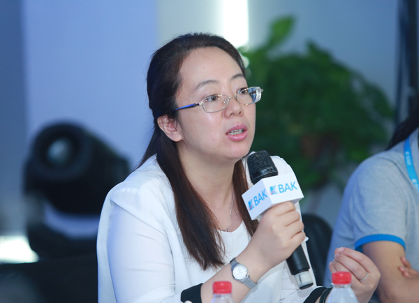 深圳市比克動力電池有限公司戰略規劃中心副總裁李丹