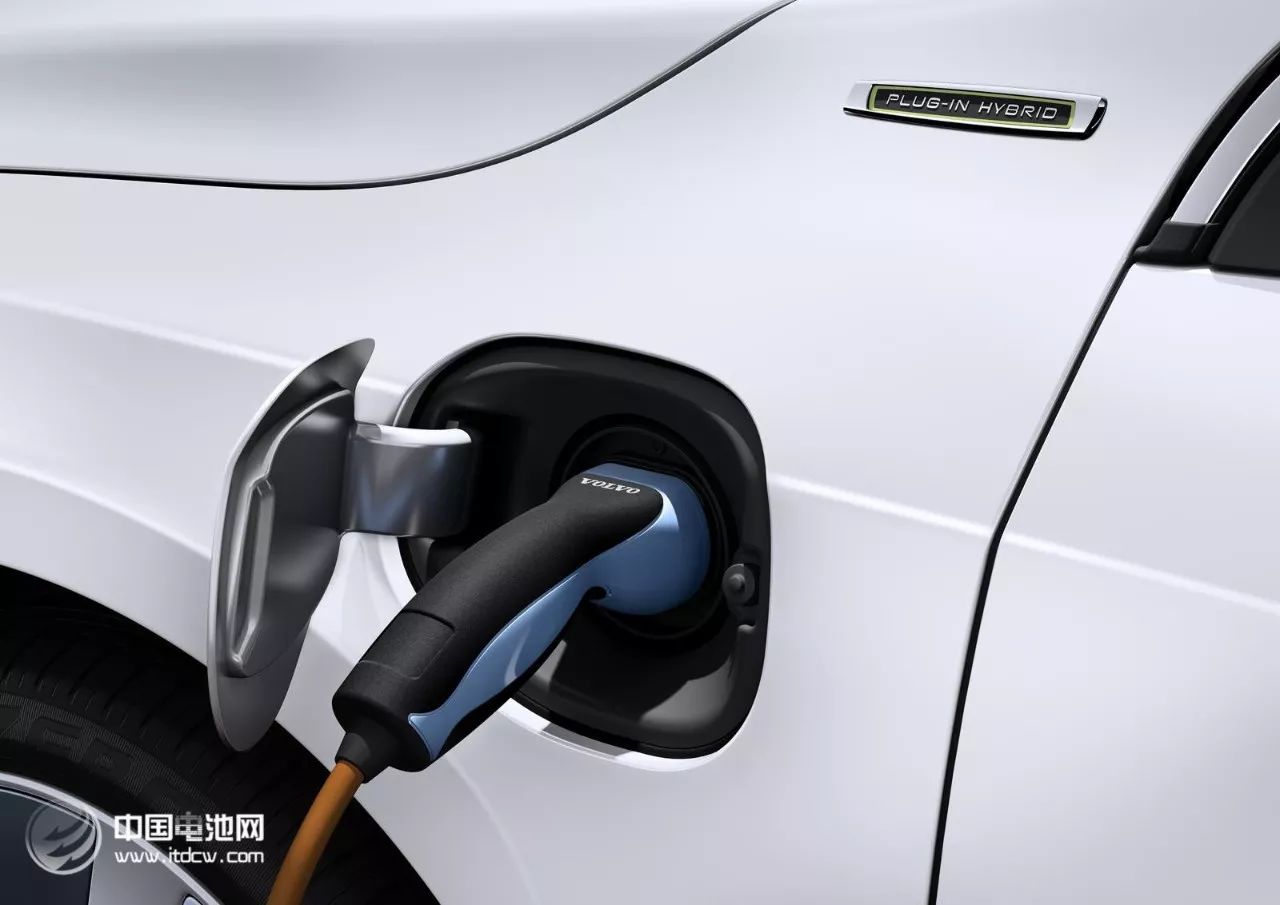 汽車市場進入洗牌期 新能源車能否彎道超車