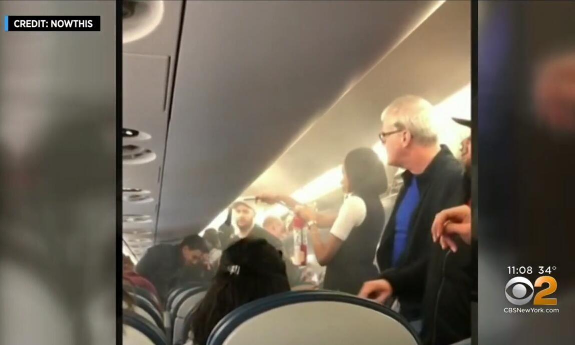 圖：達美航空客機上鋰電池著火 航班延誤