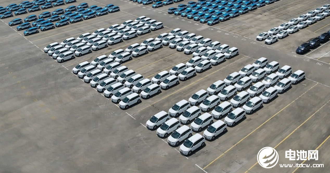 2019年新能源汽車產銷亮眼 逾10億元大單涌入10只概念股