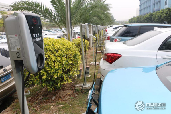 考驗企業(yè)財力的時刻到了 新能源汽車將迎漲價潮？