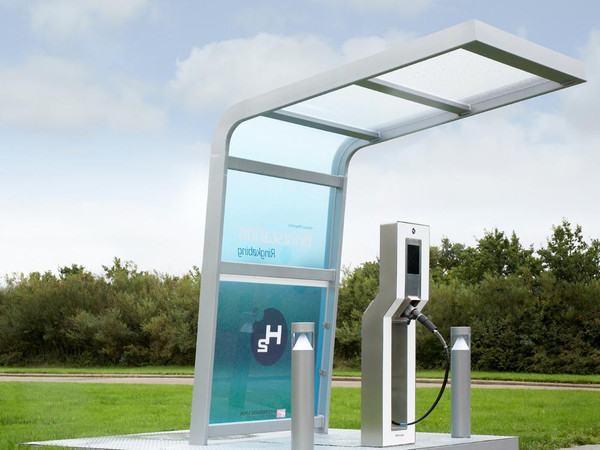 加氫站建設滯后于氫燃料電池車發展 兩會代表委員建議給予運營補貼