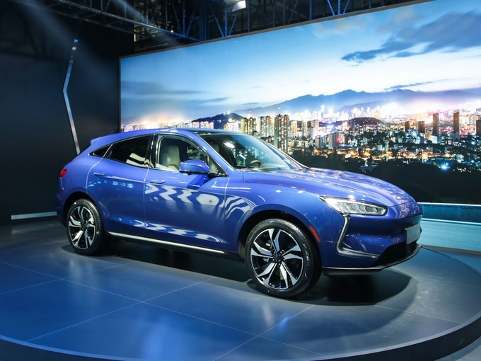 造車新勢(shì)力再添一員 小康股份首款電動(dòng)汽車首發(fā)