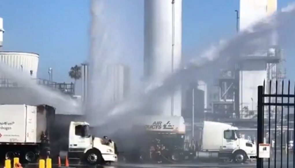 加州發(fā)生爆炸的化工廠