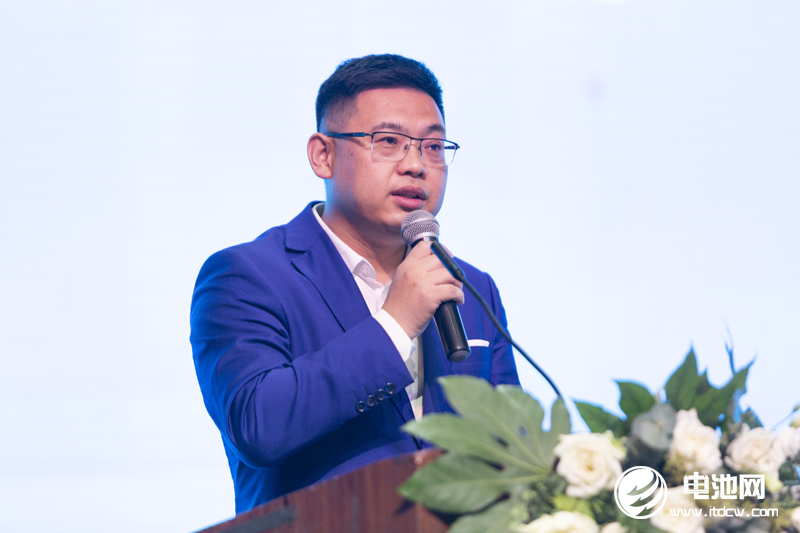 蜂巢能源總經理楊紅新