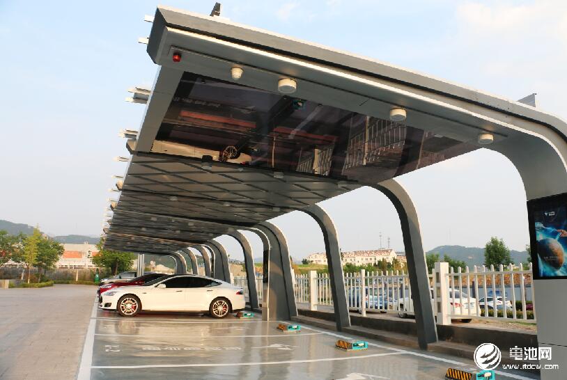 電動汽車價(jià)格逐漸下降 2021年價(jià)格或低于內(nèi)燃機(jī)汽車 電動汽車價(jià)格逐漸下降 2021年價(jià)格或低于內(nèi)燃機(jī)汽車