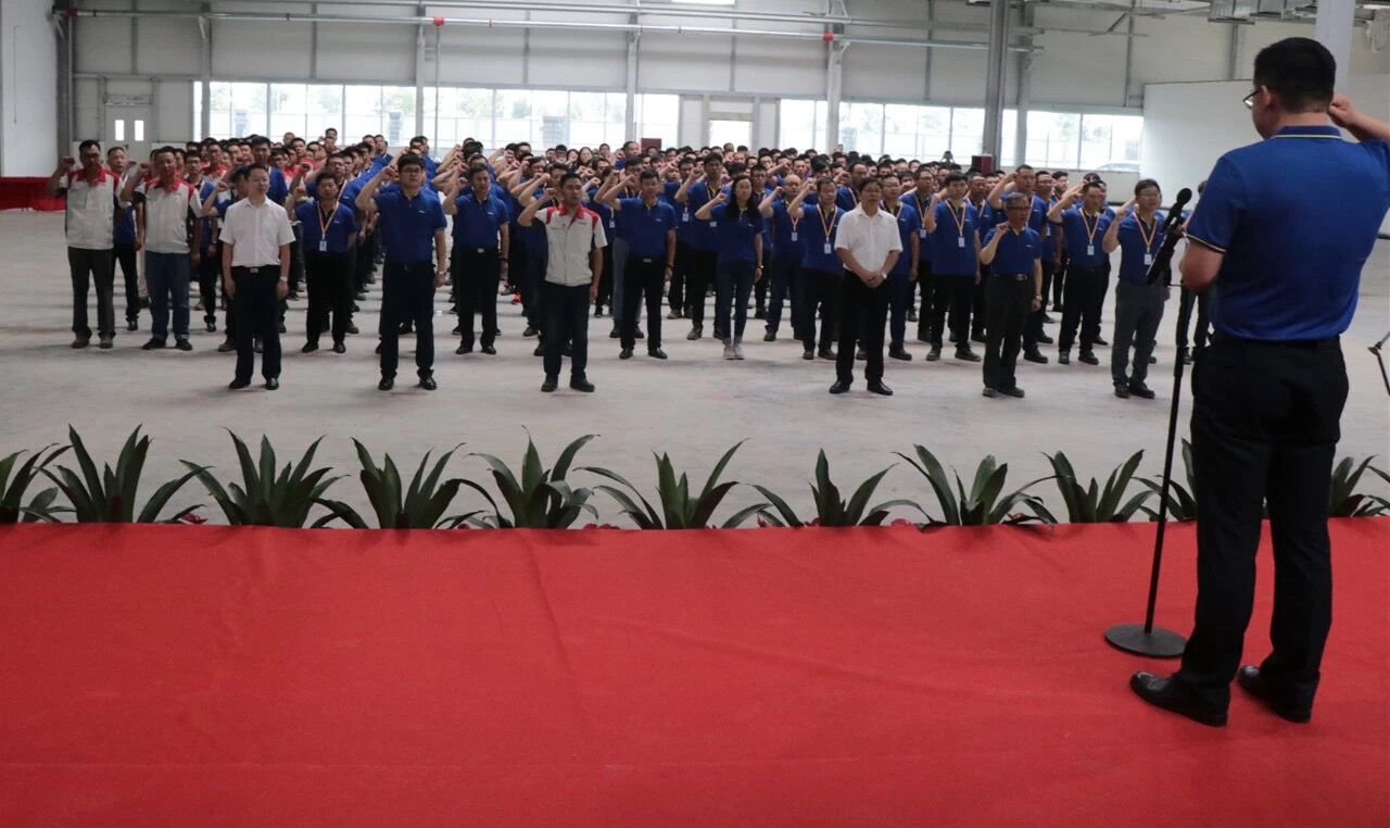 蜂巢科技誓師“奮戰百天”：瞄準未來趨勢 發展最新技術