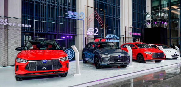 比亞迪e2,電動(dòng)車