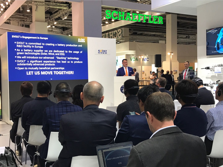 蜂巢能源在法蘭克福車展現(xiàn)場發(fā)布“歐洲宣言” 圖片來源：企業(yè)供圖