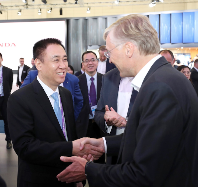 許家印赴德考察宴請眾汽車巨頭高管 引頂級技術為“恒馳”提速