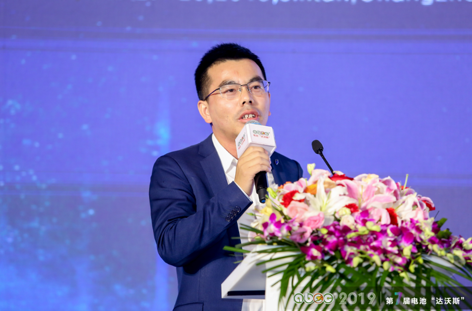 伊維經濟研究院研究部總經理、中關村新型電池技術創新聯盟理事吳輝