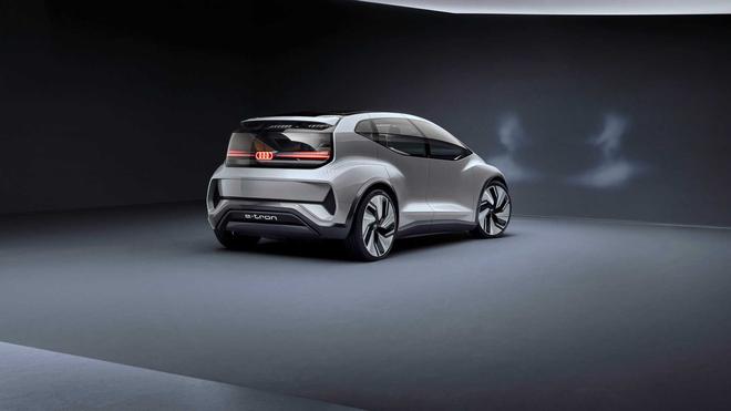 奧迪將推出小型電動汽車 新浪汽車原文配圖
