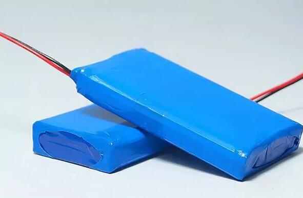 高性能鉀電池采用非易燃電解質 打造下一代儲能系統