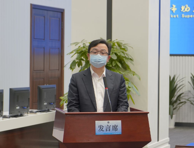 比亞迪董事長兼總裁王傳福發表講話