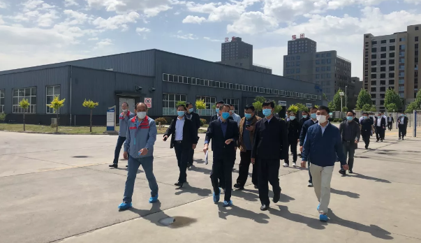 鄭州市副市長史占勇調研比克電池 對智能制造產線給予肯定