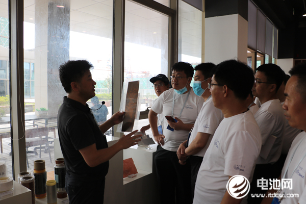 電池百人會企業家一行調研考察中俄研究院