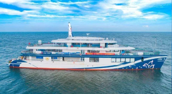 搭載寧德時代動力電池 “大灣區一號”油電混動游船成功交付