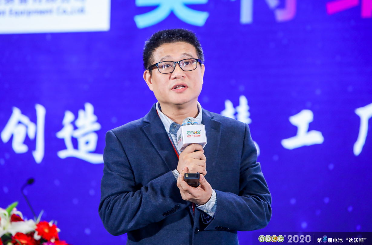 深圳市時代高科技設備股份有限公司研究院院長、博士楊毅