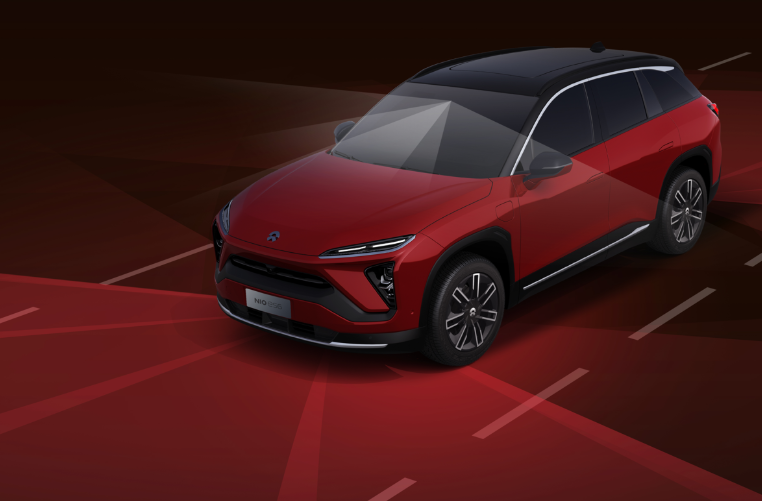 熱錢追捧 股價(jià)飆升：新能源這波瘋狂走勢(shì)誰(shuí)在背后操盤？