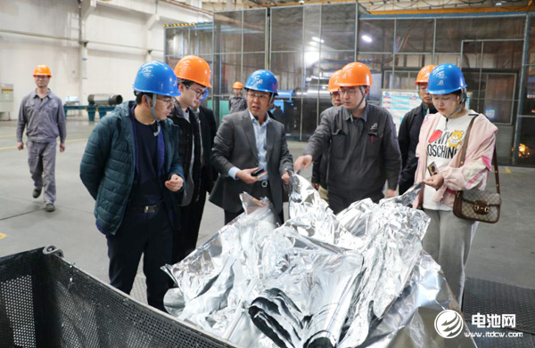 電池鋁箔產能釋放 萬順新材預計2022年扭虧為盈