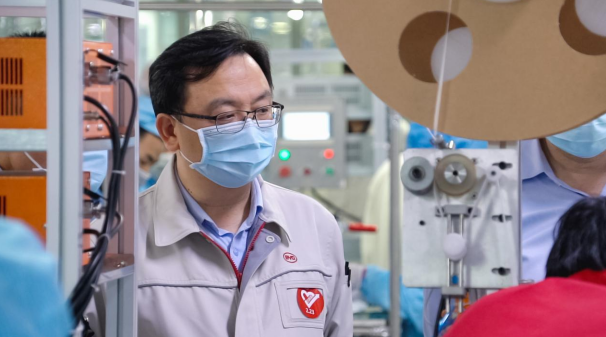 圖注:2020年初,比亞迪作為中國制造業代表,快速援產口罩 圖注:2020年初,比亞迪作為中國制造業代表,快速援產口罩