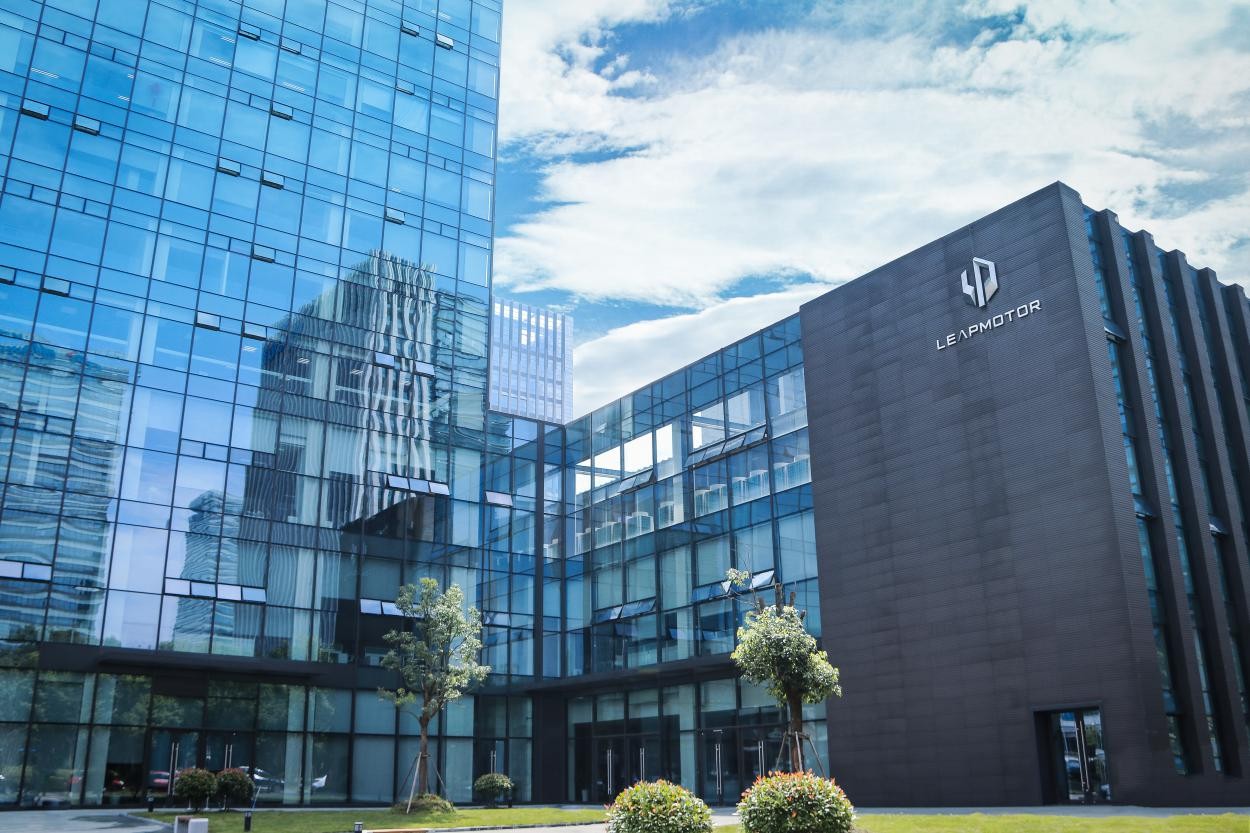 零跑汽車官網圖片