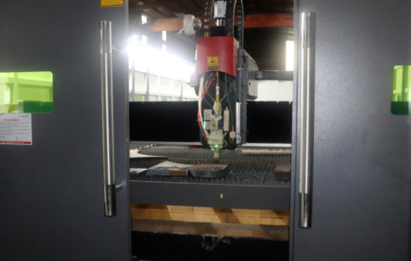 力星激光舉辦產(chǎn)品發(fā)布暨客戶交流會(huì)