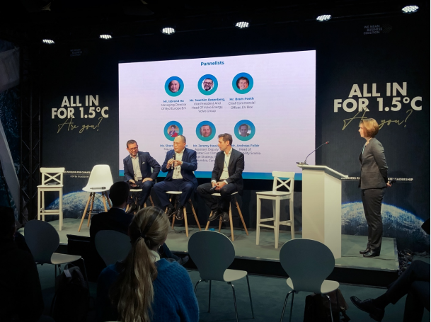 比亞迪歐洲有限責任公司商用車業務中心總經理何一鵬在“Without it Nothing Moves”活動上發言 比亞迪歐洲有限責任公司商用車業務中心總經理何一鵬在“Without it Nothing Moves”活動上發言